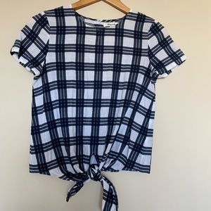Madewell front tie, plaid shirt!